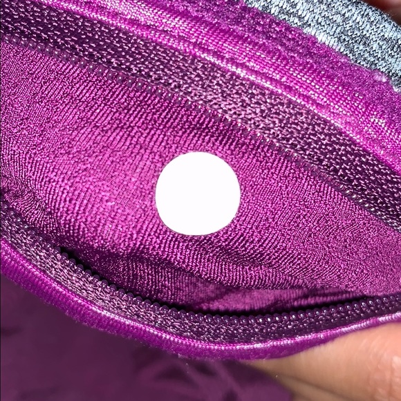 LULULEMON Women’s ActiveWear Shorts - Picture 6 of 6